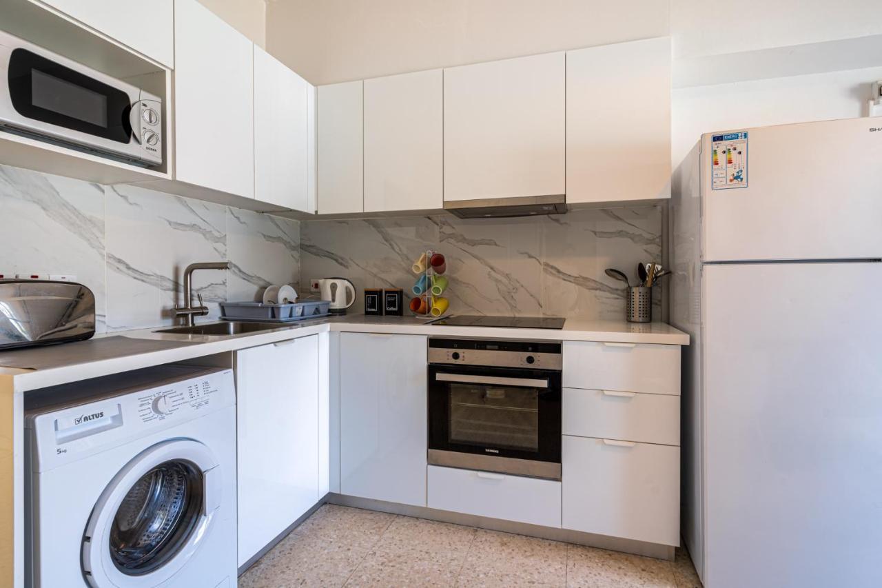 Apartment Sea Breeze 1-br In