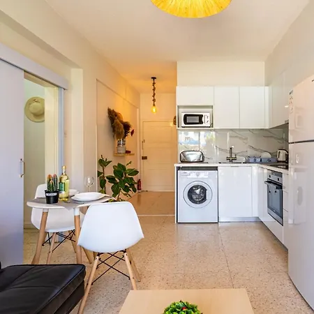 Sea Breeze 1-Br Apt In Pyla Exterior photo